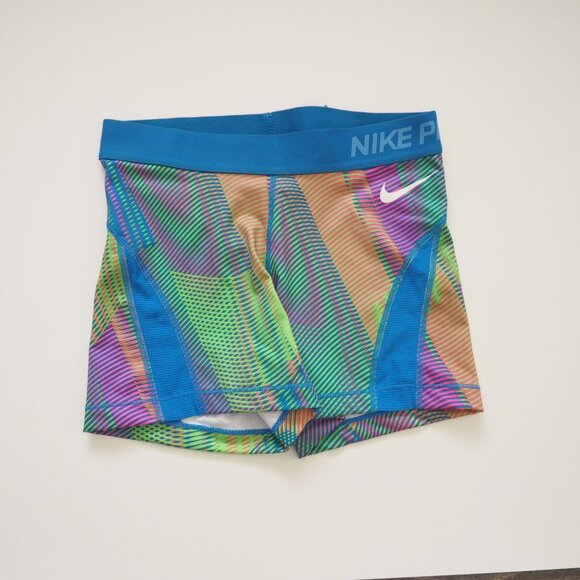 ! Nike Pro Hypercool Frequency Printe Light Photo Bluehyper Shorts sz S - Picture 3 of 5